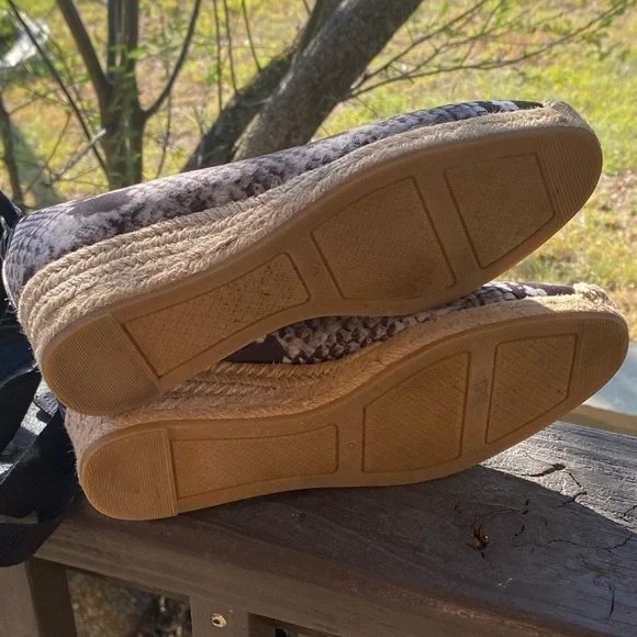 Tory Burch Heather Lace Wrap Up Espadrille Wedges - Size 6 - Picture 9 of 14